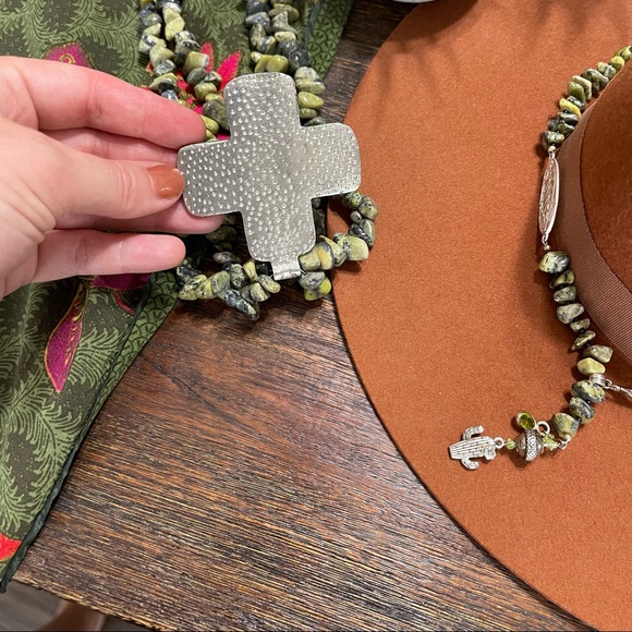 Silver boho cross green black moss green Jasper double strand necklace floral - Picture 3 of 7